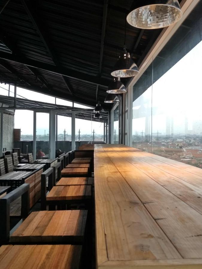 Idea'S Hotel Jalan Ibrahim Aji バンドゥン エクステリア 写真